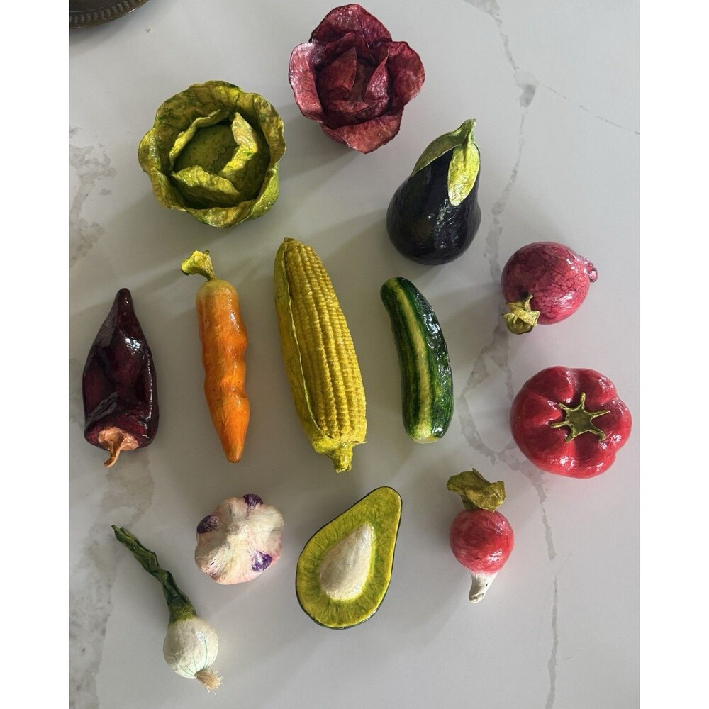 Vintage Handmade Paper Mache Fruit and Vegetables Amazing Details 13 Piece Set